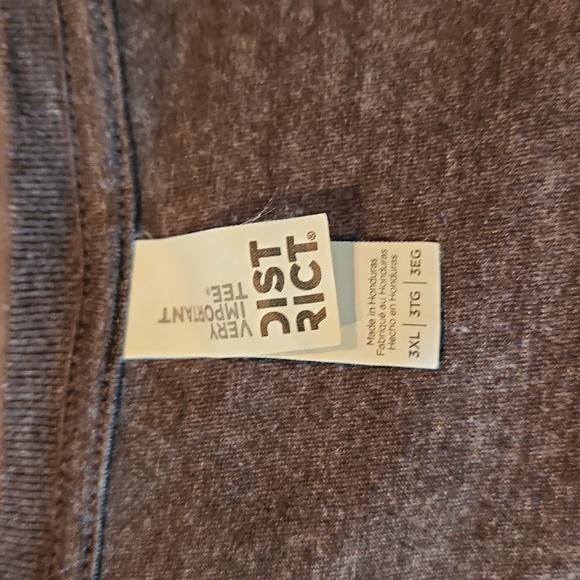 Graphic tee, size 3x by Very Important Tee District. - Picture 3 of 5